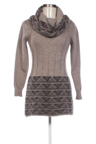 Ruha Unbranded, Méret M, Szín Sokszínű, Ár 7 800 Ft