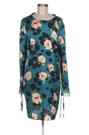 Рокля Unbranded, Размер XL, Цвят Многоцветен, Цена 39,14 лв.