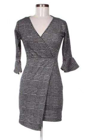 Kleid Unbranded, Größe S, Farbe Mehrfarbig, Preis 19,95 €