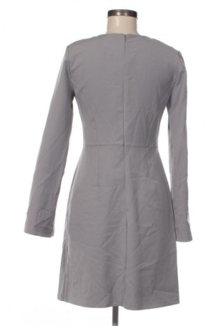 Kleid United Colors Of Benetton, Größe S, Farbe Grau, Preis 20,99 €
