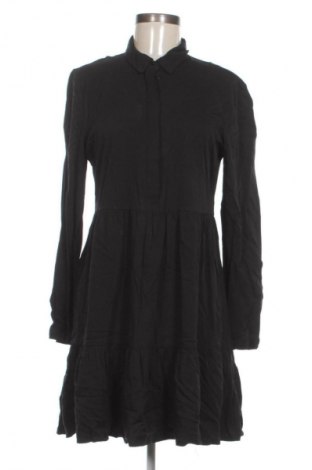 Kleid VILA, Größe M, Farbe Schwarz, Preis € 16,99