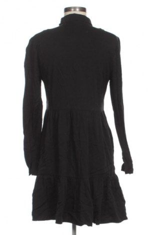 Kleid VILA, Größe M, Farbe Schwarz, Preis € 16,99