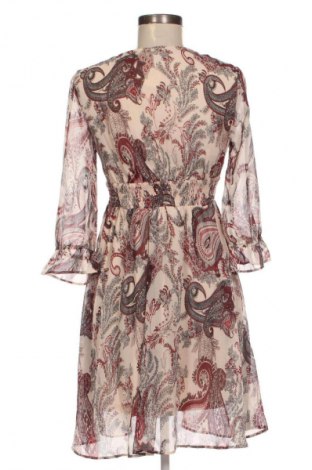 Рокля Vero Moda, Размер S, Цвят Многоцветен, Цена 20,99 лв.