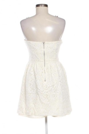 Šaty  Vero Moda, Velikost S, Barva Krémová, Cena  341,00 Kč