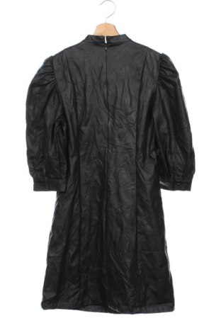 Ruha Vero Moda, Méret M, Szín Fekete, Ár 7 409 Ft