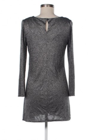 Kleid Wallis, Größe M, Farbe Silber, Preis 31,82 €