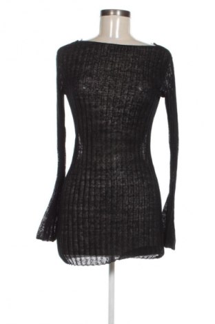 Рокля Weekday, Размер S, Цвят Черен, Цена 33,93 лв.