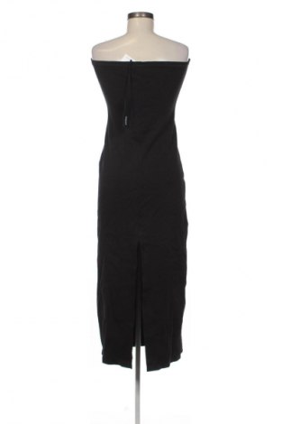 Ruha Weekday, Méret M, Szín Fekete, Ár 12 399 Ft