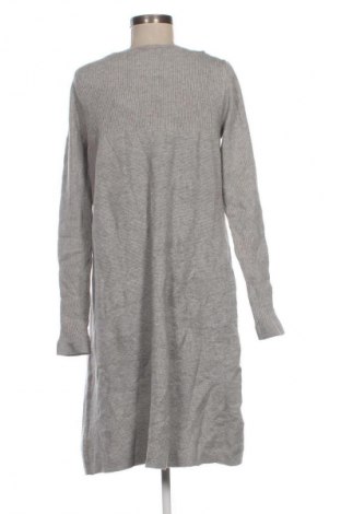Kleid Yessica, Größe M, Farbe Grau, Preis 18,99 €