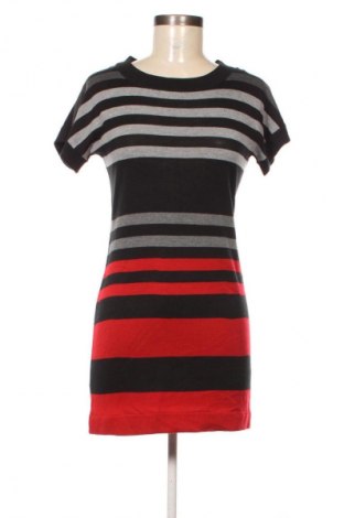 Рокля Yessica, Размер S, Цвят Многоцветен, Цена 17,99 лв.