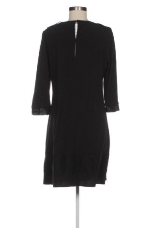 Ruha Yessica, Méret M, Szín Sokszínű, Ár 4 719 Ft