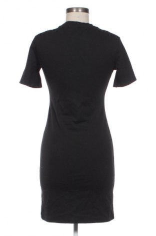 Rochie Zara, Mărime M, Culoare Negru, Preț 71,05 Lei