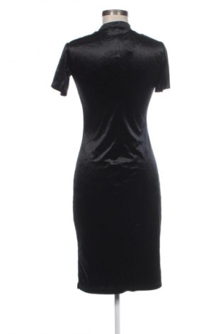 Šaty  Zara, Velikost M, Barva Černá, Cena  319,00 Kč