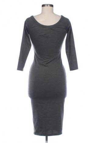 Рокля Zara, Размер M, Цвят Сив, Цена 34,00 лв.