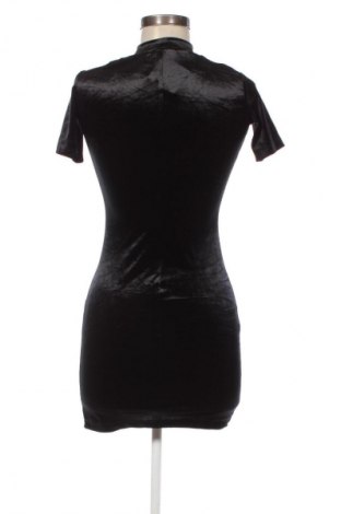 Rochie Zara, Mărime S, Culoare Negru, Preț 66,99 Lei