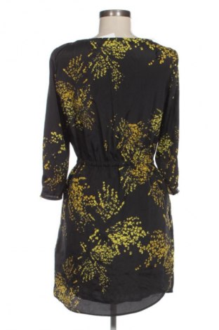 Рокля Zara, Размер M, Цвят Многоцветен, Цена 26,98 лв.