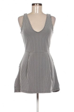 Kleid Zara, Größe M, Farbe Mehrfarbig, Preis € 16,99