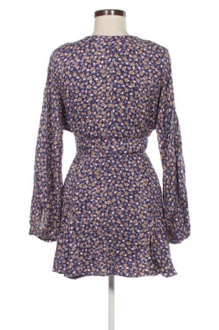 Рокля Zara, Размер S, Цвят Многоцветен, Цена 15,99 лв.