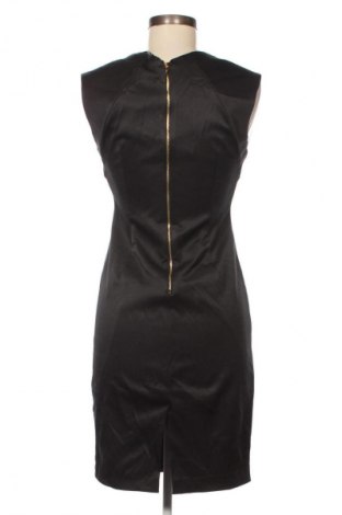 Рокля Zara, Размер M, Цвят Черен, Цена 18,99 лв.