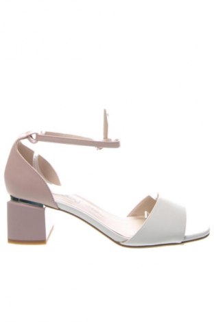Sandály Betsy, Velikost 39, Barva Vícebarevné, Cena  785,00 Kč