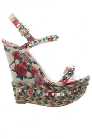 Sandale Seastar, Mărime 38, Culoare Multicolor, Preț 368,42 Lei