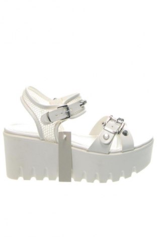Sandalen Unbranded, Größe 39, Farbe Weiß, Preis € 31,71