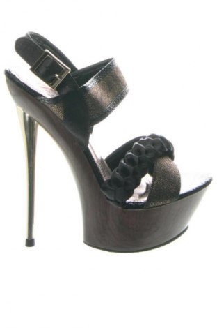 Сандали Unbranded, Размер 35, Цвят Многоцветен, Цена 62,00 лв.