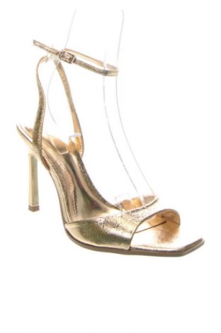 Sandale Zara, Mărime 36, Culoare Auriu, Preț 151,71 Lei