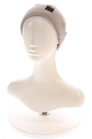 Mütze Dan Fox X About You, Farbe Beige, Preis € 30,99