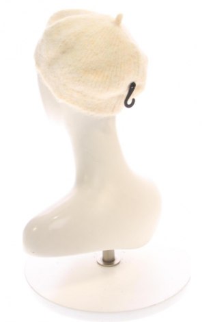 Mütze Mango, Farbe Gelb, Preis € 20,47