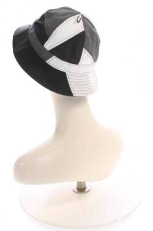 Шапка Nike, Цвят Многоцветен, Цена 62,00 лв.