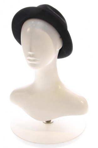 Sapka Wigens, Szín Fekete, Ár 2 737 Ft