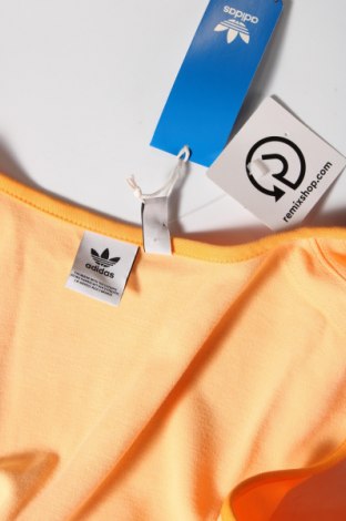 Дамски елек Adidas Originals, Размер S, Цвят Оранжев, Цена 116,10 лв.