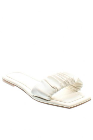 Pantofle Missguided, Velikost 39, Barva Bílá, Cena  855,00 Kč