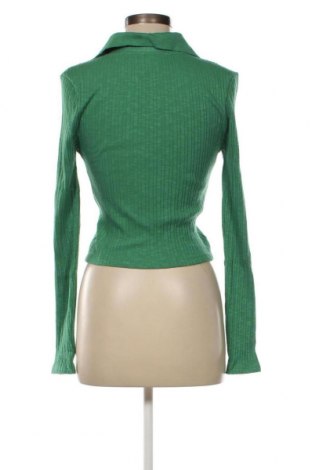 Дамска блуза BDG, Размер M, Цвят Зелен, Цена 29,52 лв.