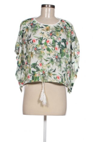Damen Shirt Bershka, Größe S, Farbe Mehrfarbig, Preis 3,97 €