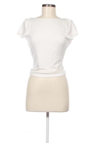 Дамска блуза Gina Tricot, Размер M, Цвят Бял, Цена 13,60 лв.