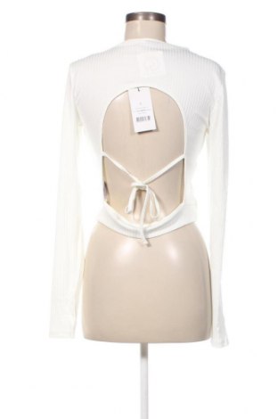 Damen Shirt NA-KD, Größe L, Farbe Weiß, Preis € 2,97