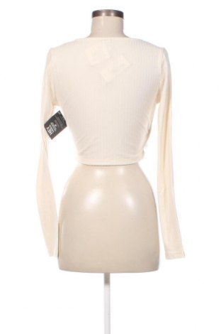 Дамска блуза Nly Trend, Размер M, Цвят Екрю, Цена 7,44 лв.