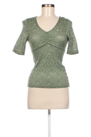 Дамска блуза ONLY, Размер S, Цвят Зелен, Цена 6,80 лв.