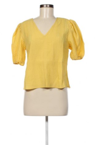 Дамска блуза Object, Размер M, Цвят Жълт, Цена 11,52 лв.