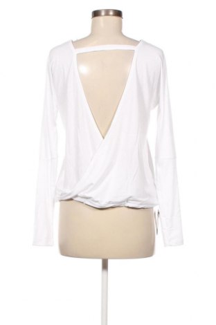 Дамска блуза Onzie, Размер M, Цвят Бял, Цена 72,00 лв.