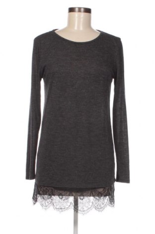Γυναικεία μπλούζα Primark, Μέγεθος M, Χρώμα Γκρί, Τιμή 1,75 €