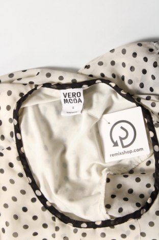 Дамска блуза Vero Moda, Размер S, Цвят Екрю, Цена 4,05 лв.
