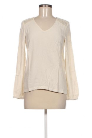 Дамска блуза Vero Moda, Размер XS, Цвят Екрю, Цена 5,60 лв.