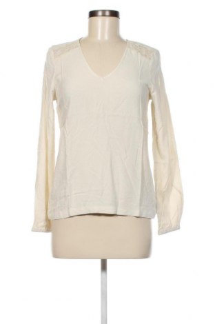 Damen Shirt Vero Moda, Größe XS, Farbe Beige, Preis 2,89 €