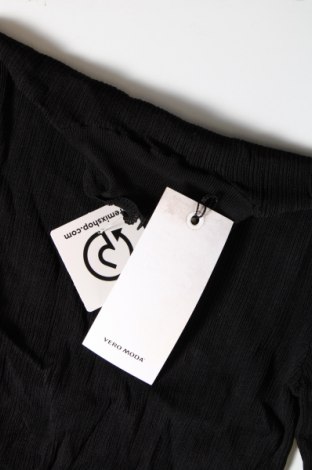 Γυναικεία μπλούζα Vero Moda, Μέγεθος S, Χρώμα Μαύρο, Τιμή 4,54 €