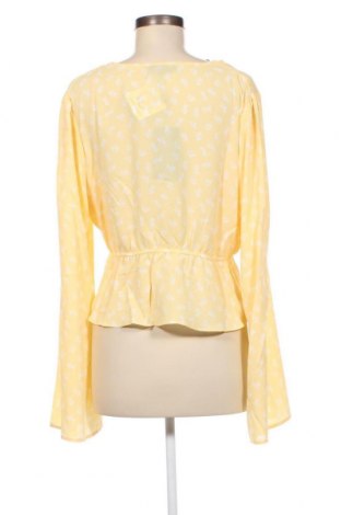 Дамска жилетка Fashion Union, Размер XL, Цвят Жълт, Цена 6,09 лв.