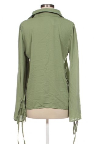 Дамска риза Boohoo, Размер S, Цвят Зелен, Цена 25,00 лв.