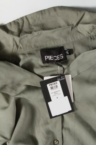 Dámska košeľa  Pieces, Veľkosť S, Farba Zelená, Cena  4,54 €